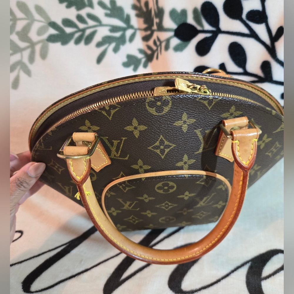 💯 Authentic Vintage Louis Vuitton Elipse PM - Picture 12 of 16